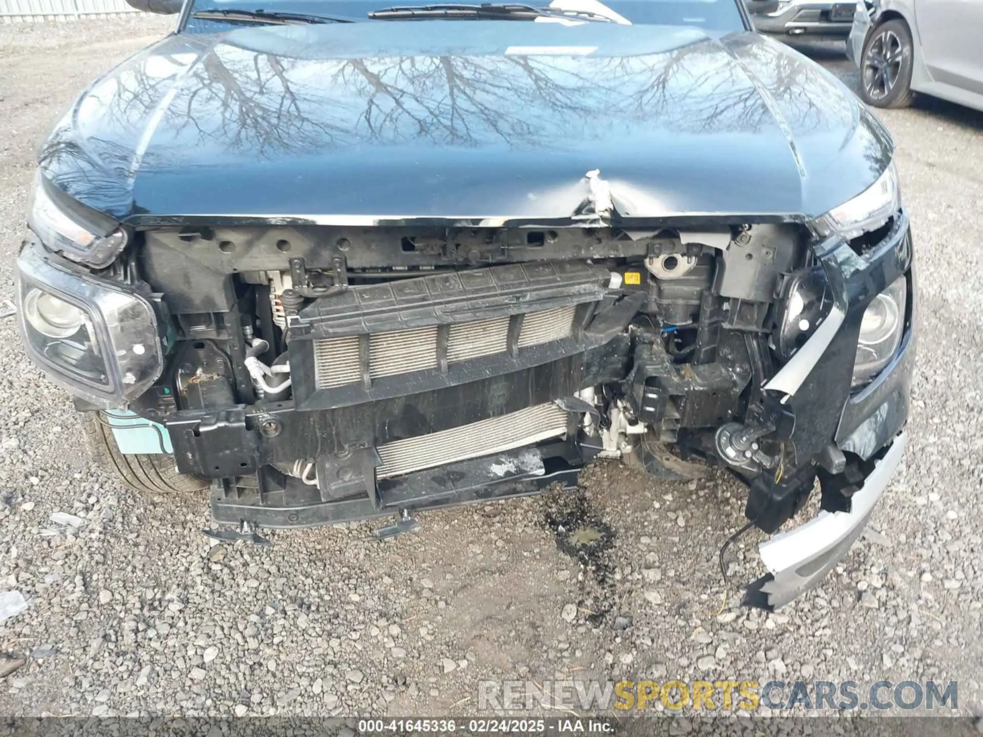 6 Photograph of a damaged car KMHRC8A37RU302957 HYUNDAI VENUE 2024