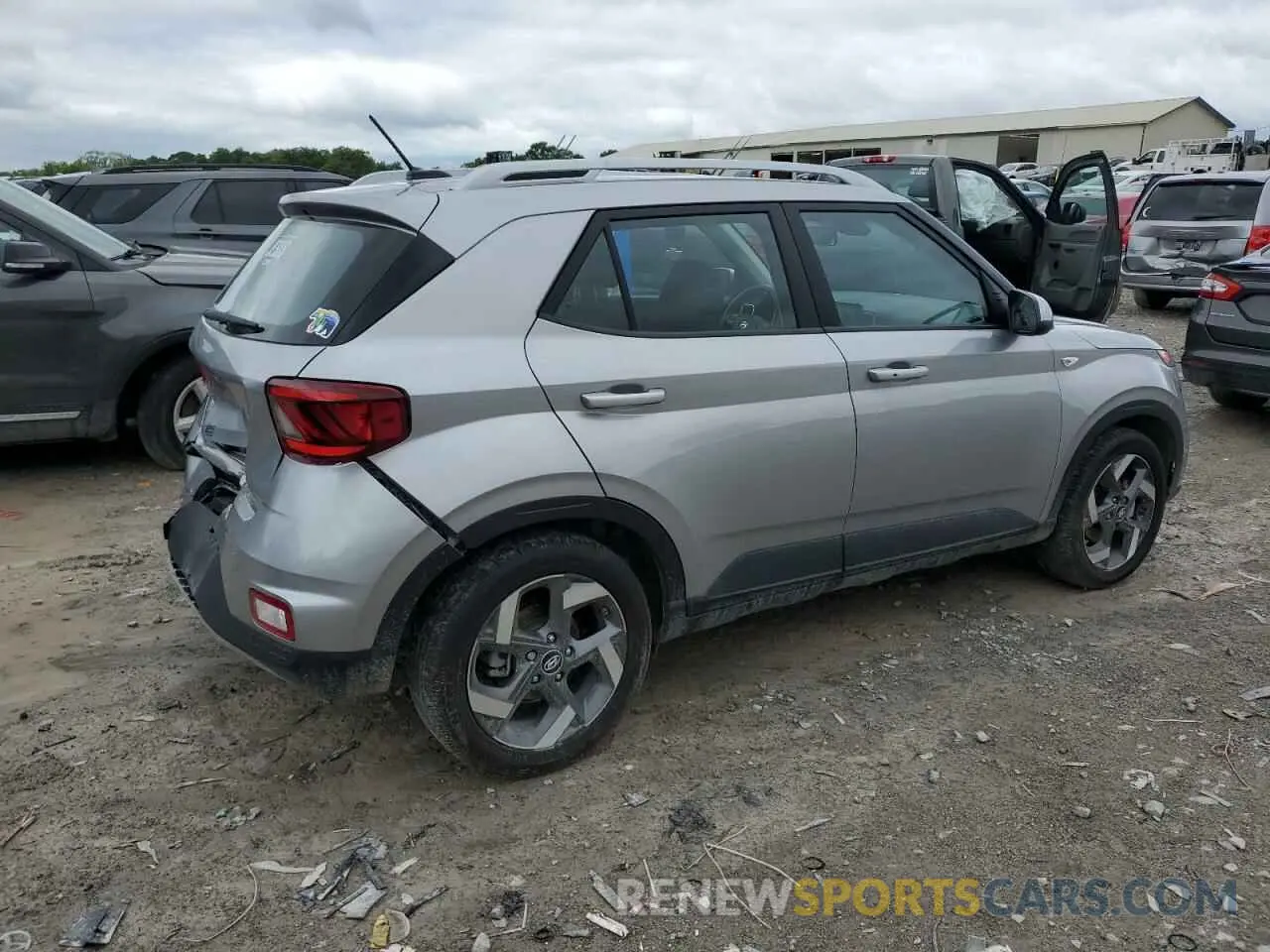 3 Photograph of a damaged car KMHRC8A38RU317533 HYUNDAI VENUE 2024