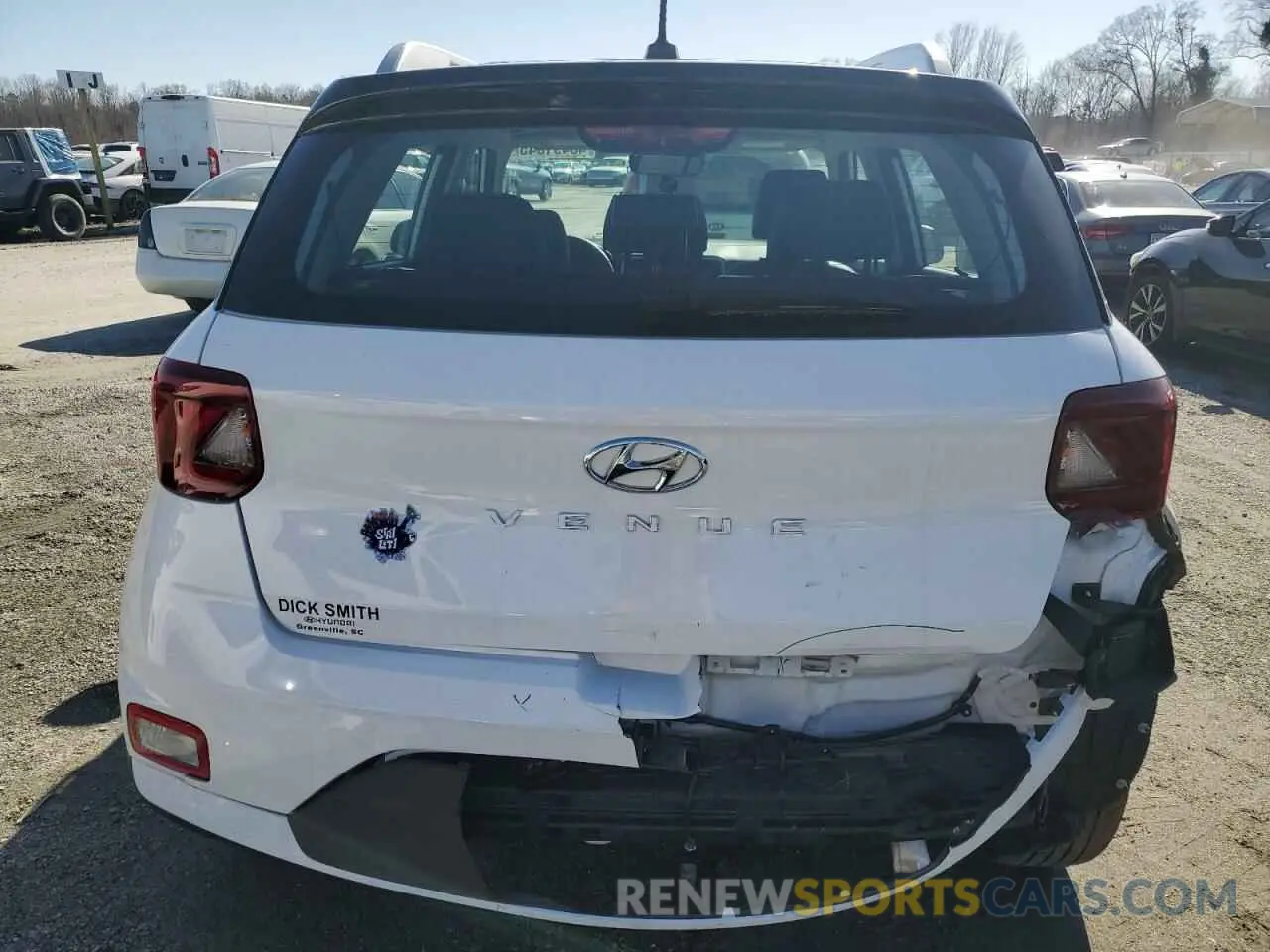 6 Photograph of a damaged car KMHRC8A3XRU328436 HYUNDAI VENUE 2024