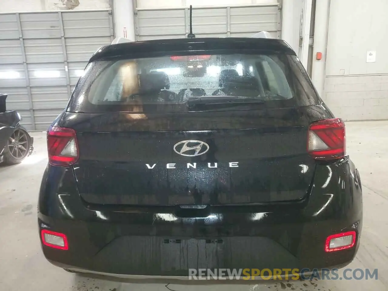 6 Photograph of a damaged car KMHRC8A35SU350852 HYUNDAI VENUE 2025
