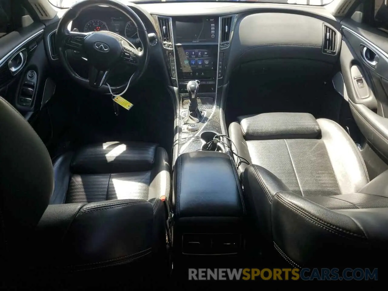 8 Photograph of a damaged car JN1EV7AP0KM510570 INFINITI Q50 2019