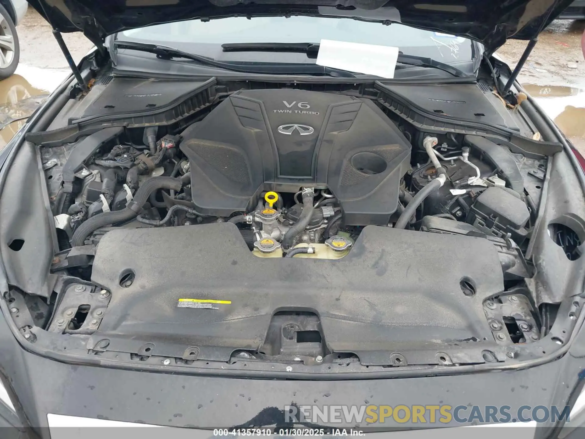 10 Photograph of a damaged car JN1EV7AP0KM512769 INFINITI Q50 2019