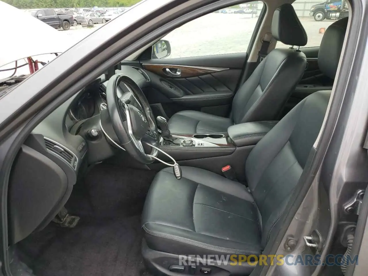 7 Photograph of a damaged car JN1EV7AP0KM514313 INFINITI Q50 2019