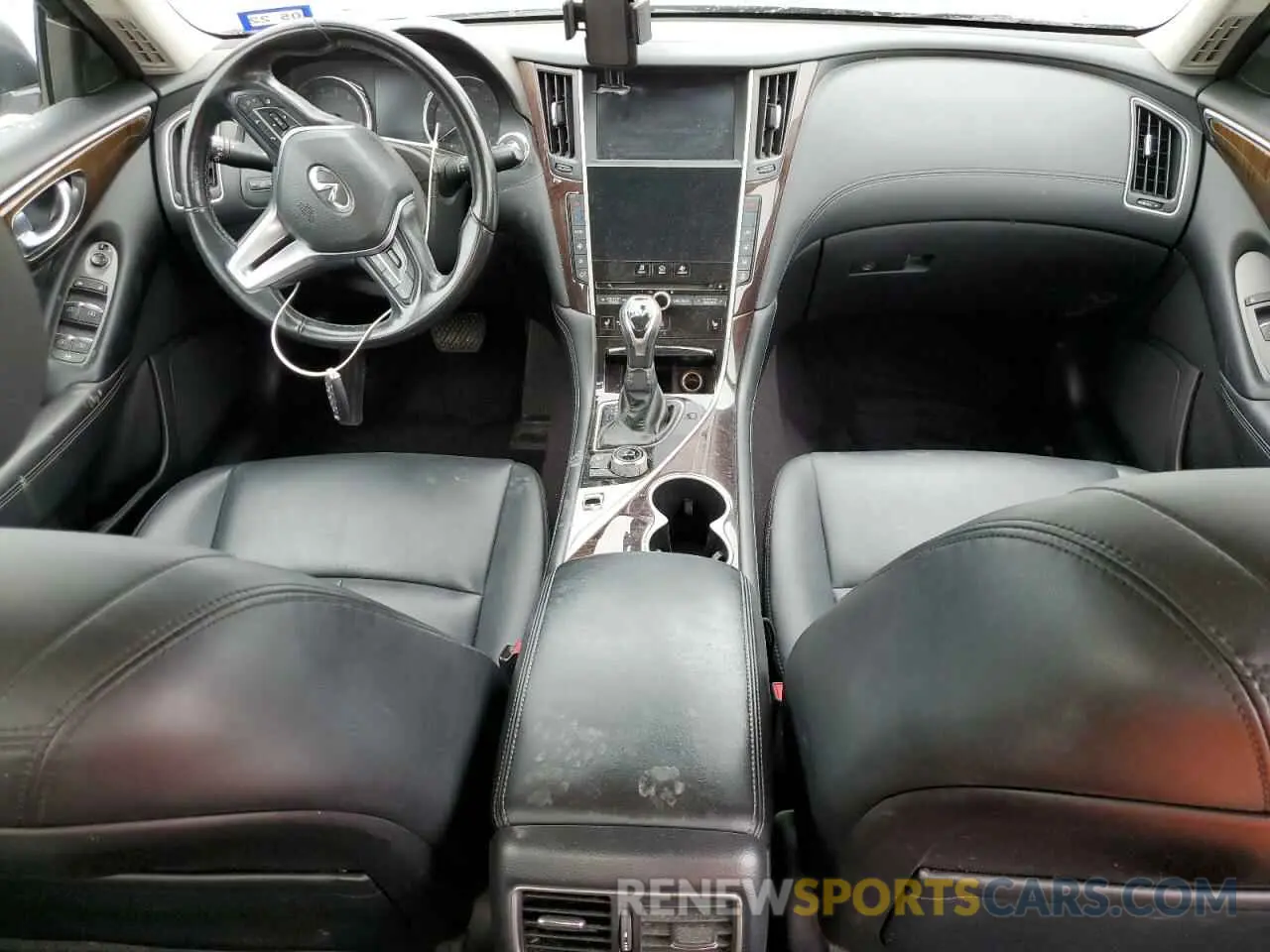 8 Photograph of a damaged car JN1EV7AP0KM514313 INFINITI Q50 2019
