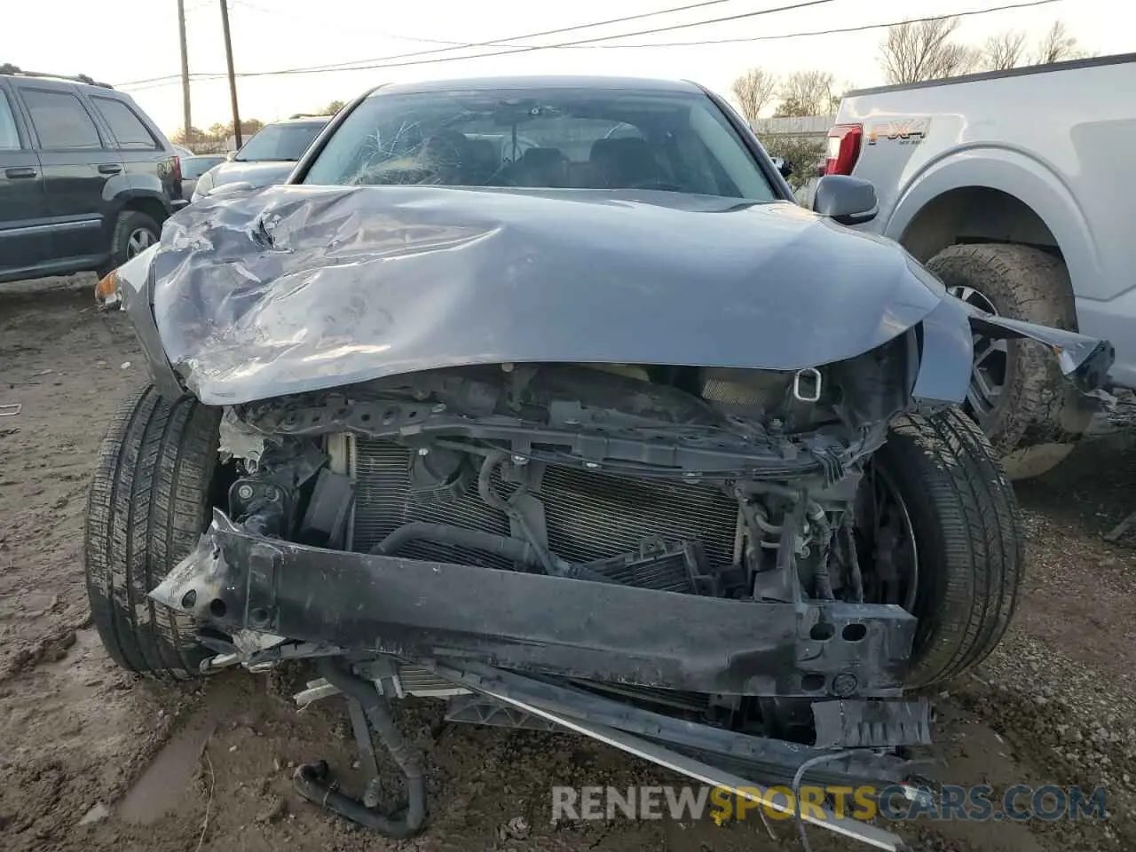 5 Photograph of a damaged car JN1EV7AP0KM515302 INFINITI Q50 2019