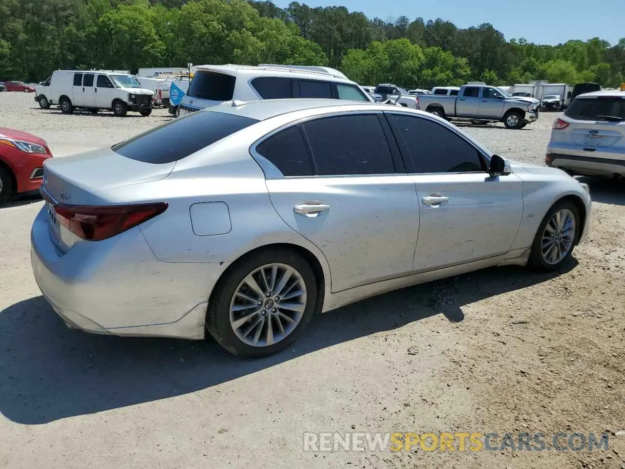 3 Photograph of a damaged car JN1EV7AP1KM510335 INFINITI Q50 2019