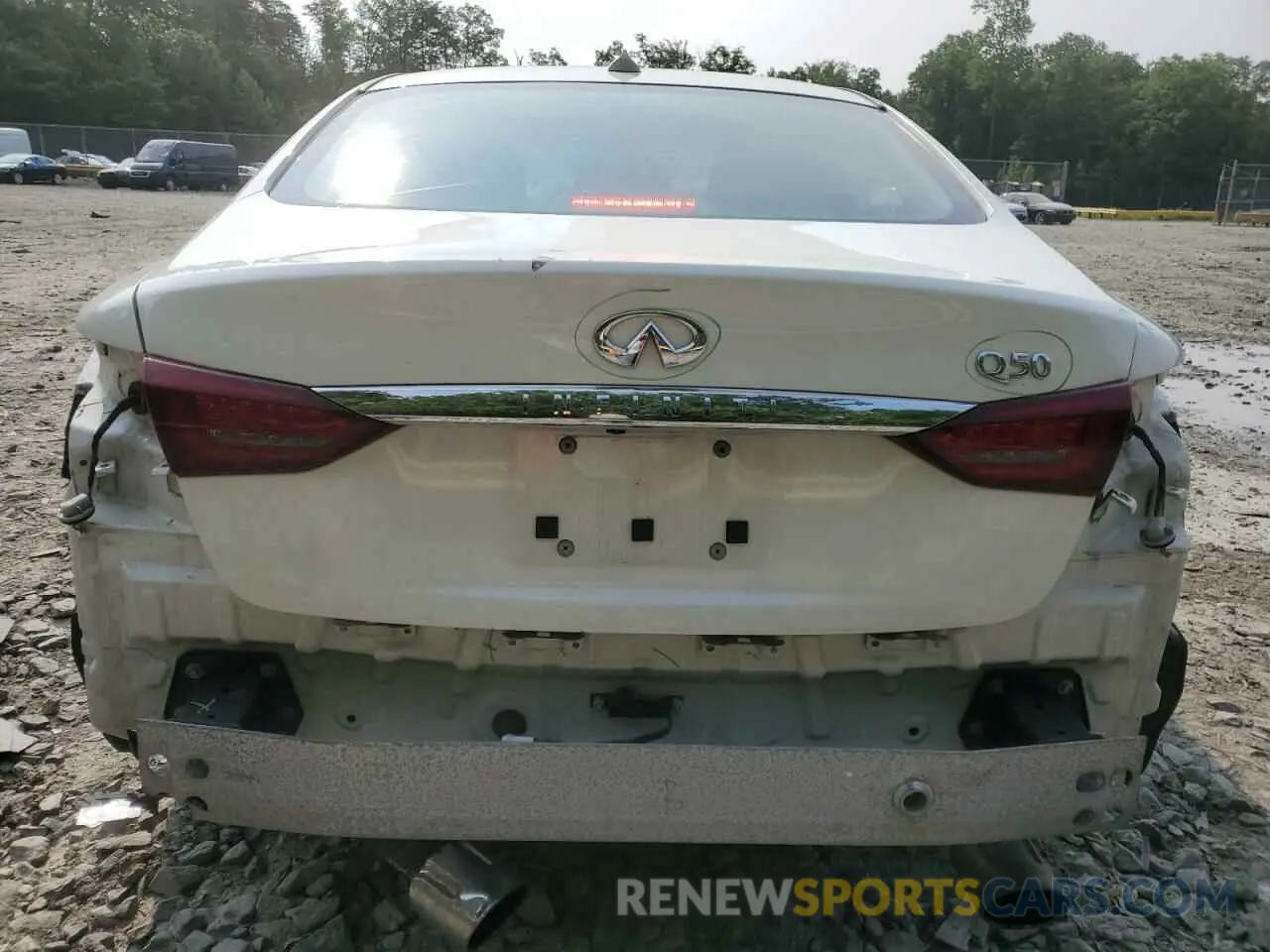 6 Photograph of a damaged car JN1EV7AP1KM512411 INFINITI Q50 2019