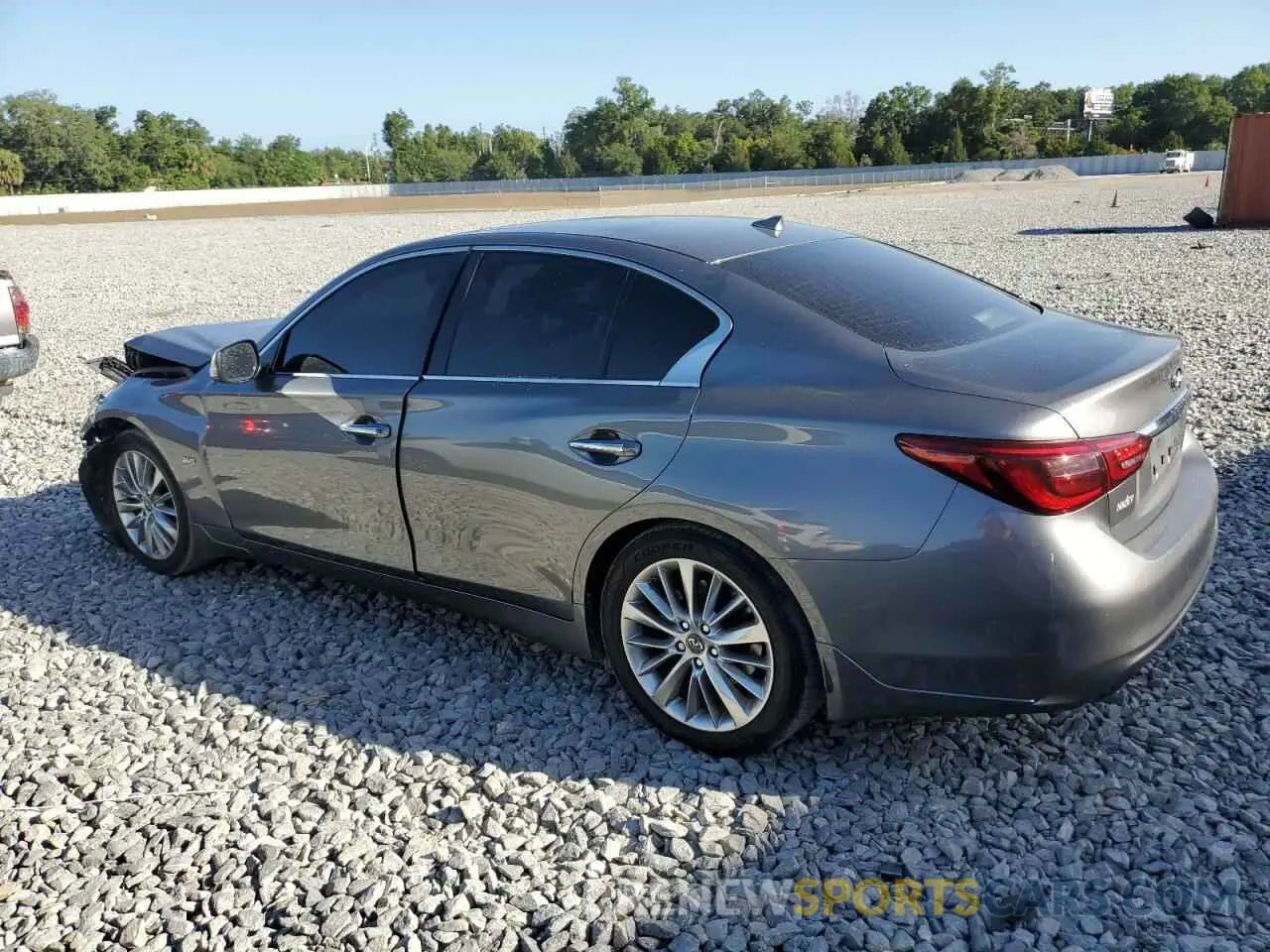 2 Photograph of a damaged car JN1EV7AP1KM516605 INFINITI Q50 2019