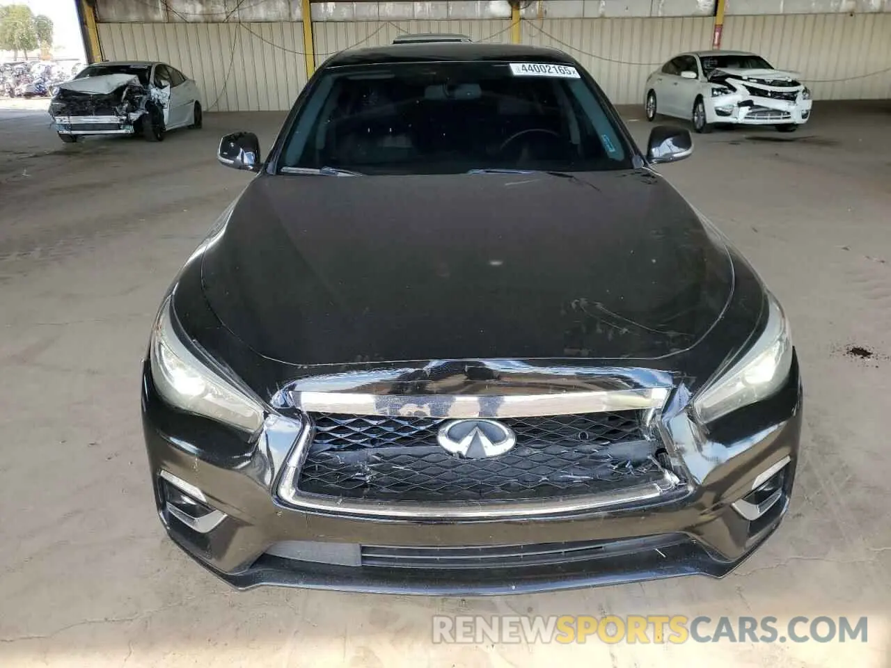 5 Photograph of a damaged car JN1EV7AP1KM540094 INFINITI Q50 2019