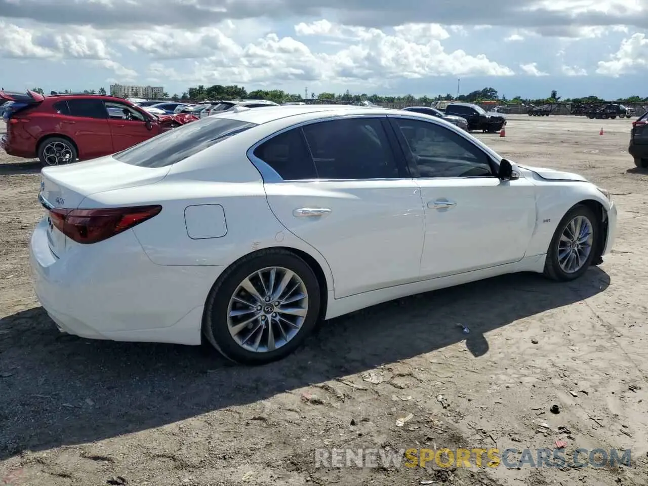 3 Photograph of a damaged car JN1EV7AP1KM542654 INFINITI Q50 2019
