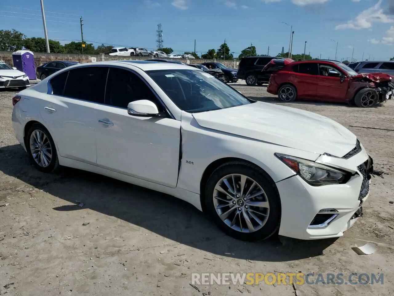 4 Photograph of a damaged car JN1EV7AP1KM542654 INFINITI Q50 2019