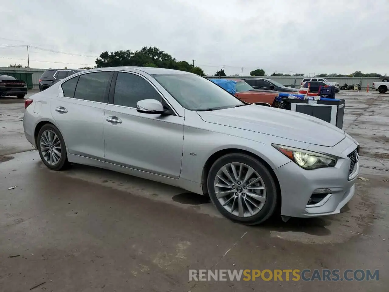 4 Photograph of a damaged car JN1EV7AP2KM511901 INFINITI Q50 2019
