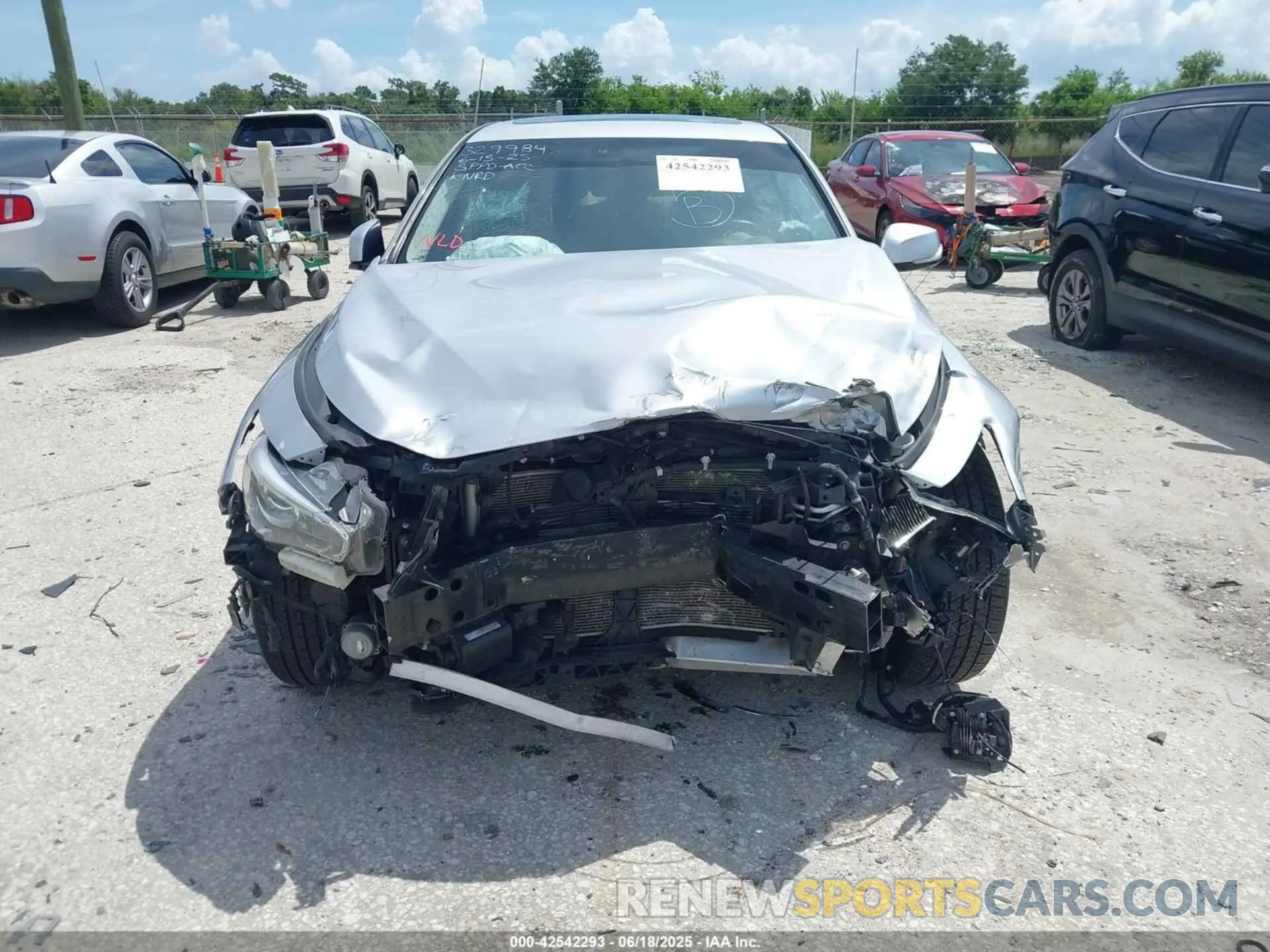 12 Photograph of a damaged car JN1EV7AP2KM513020 INFINITI Q50 2019