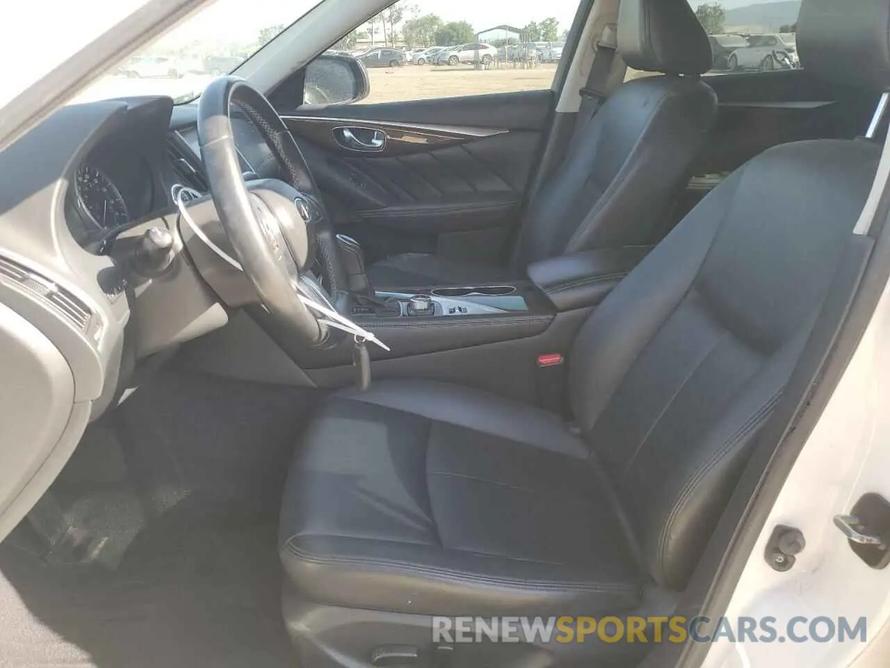 7 Photograph of a damaged car JN1EV7AP2KM513678 INFINITI Q50 2019