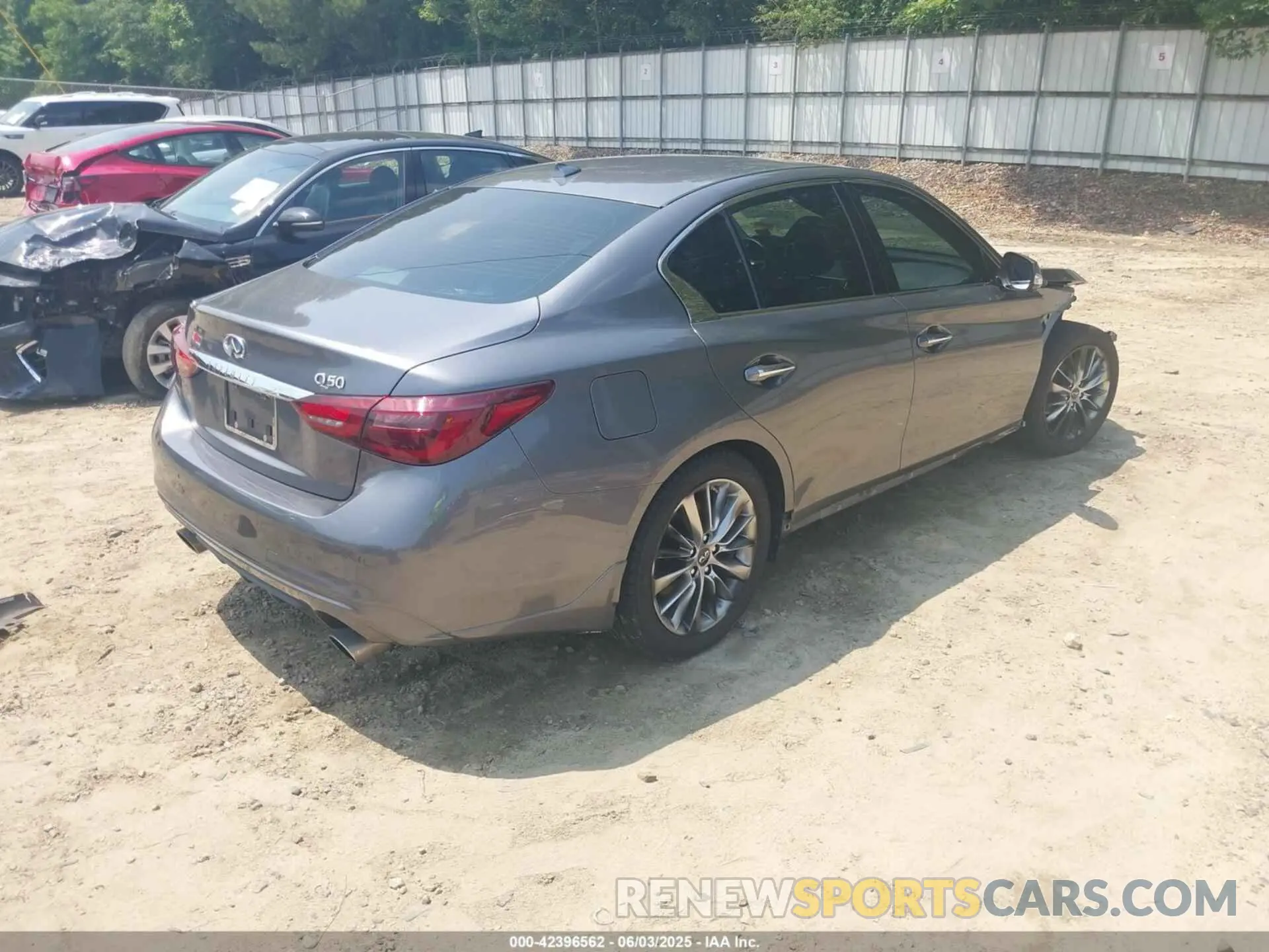 4 Photograph of a damaged car JN1EV7AP2KM518024 INFINITI Q50 2019
