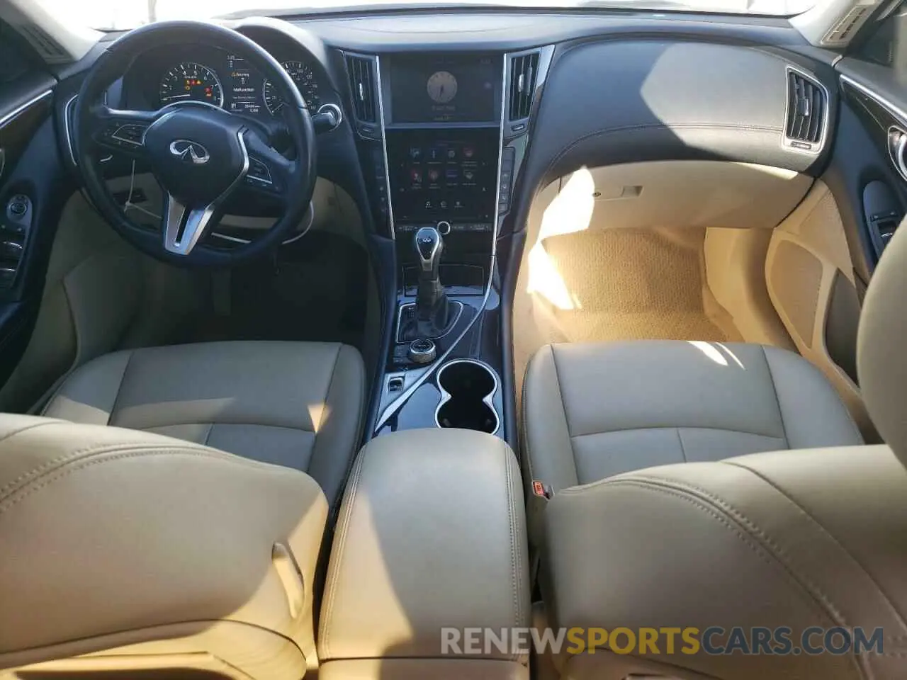 8 Photograph of a damaged car JN1EV7AP2KM518685 INFINITI Q50 2019