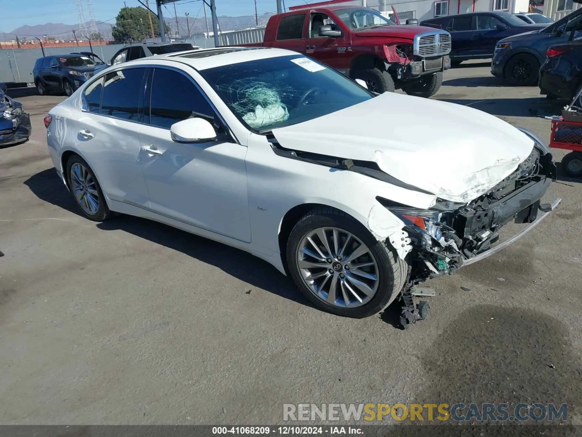 1 Photograph of a damaged car JN1EV7AP2KM543392 INFINITI Q50 2019