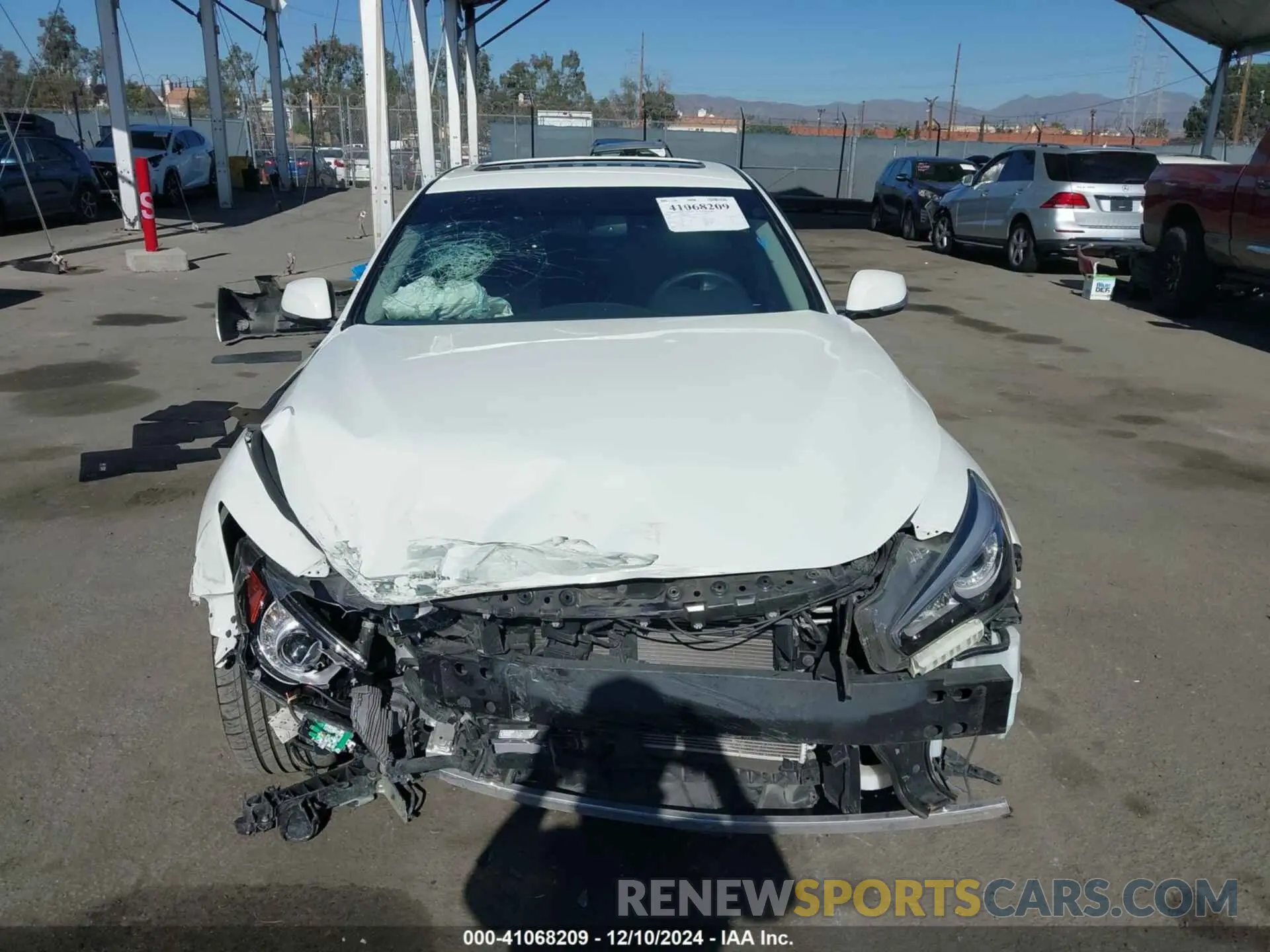 12 Photograph of a damaged car JN1EV7AP2KM543392 INFINITI Q50 2019