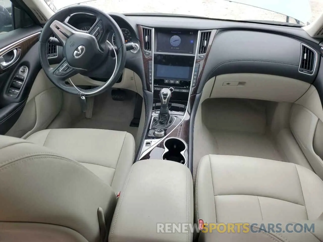 8 Photograph of a damaged car JN1EV7AP3KM512278 INFINITI Q50 2019