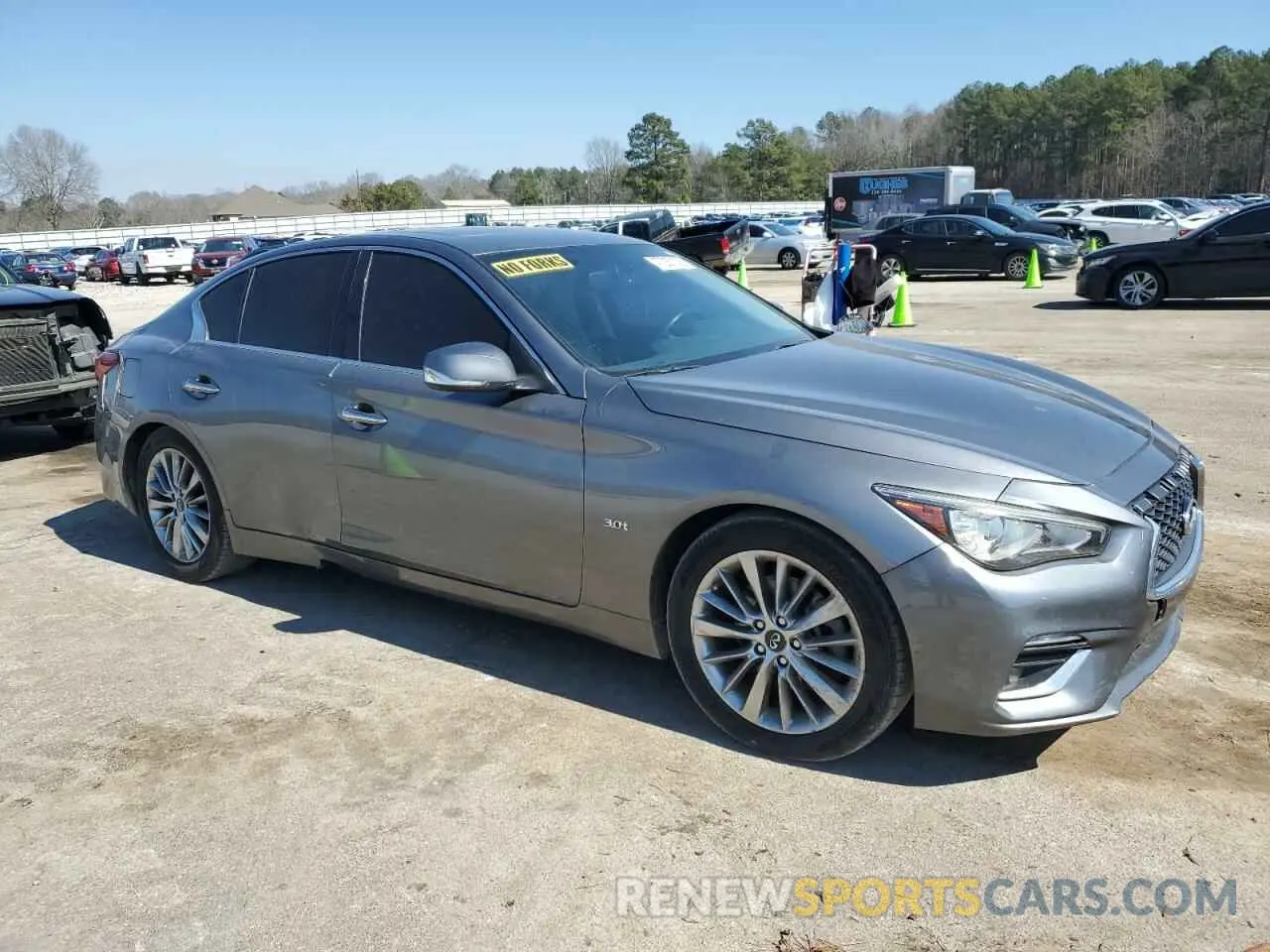 4 Photograph of a damaged car JN1EV7AP3KM516802 INFINITI Q50 2019
