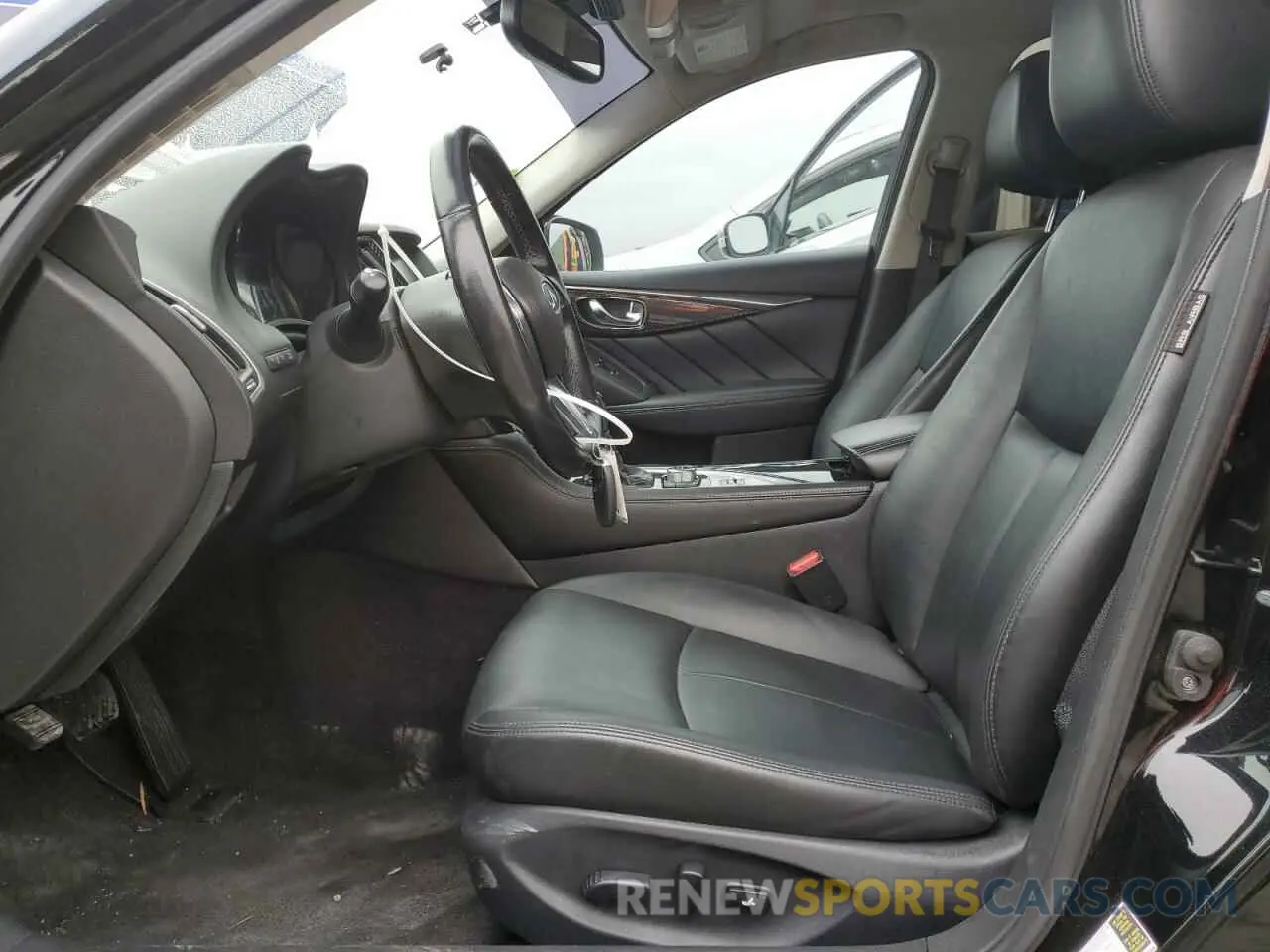 7 Photograph of a damaged car JN1EV7AP3KM516931 INFINITI Q50 2019