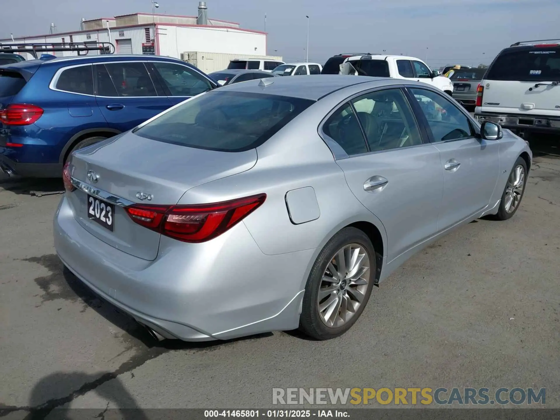 4 Photograph of a damaged car JN1EV7AP3KM541960 INFINITI Q50 2019