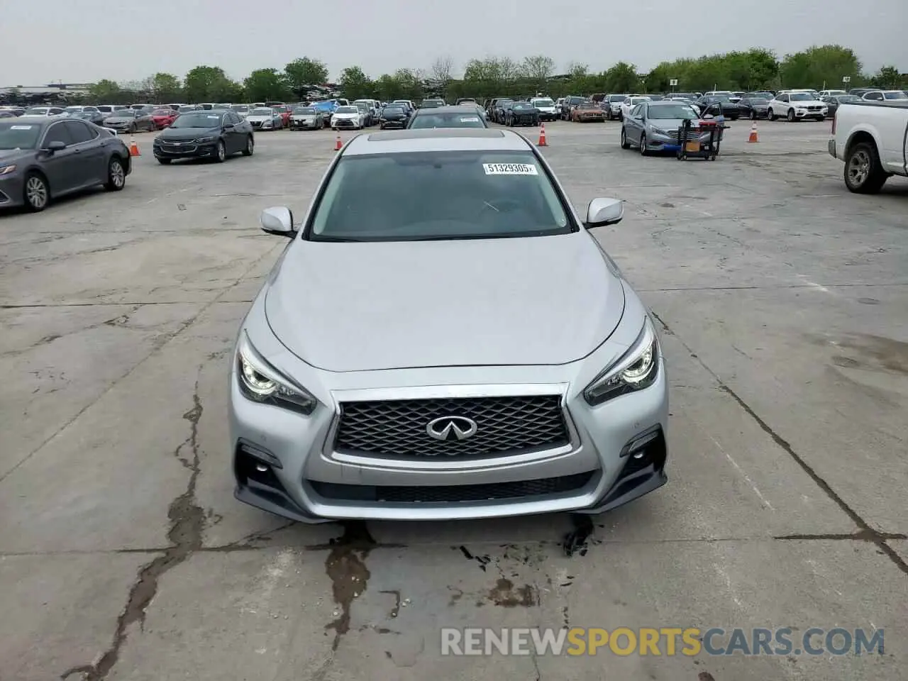 5 Photograph of a damaged car JN1EV7AP4KM511060 INFINITI Q50 2019