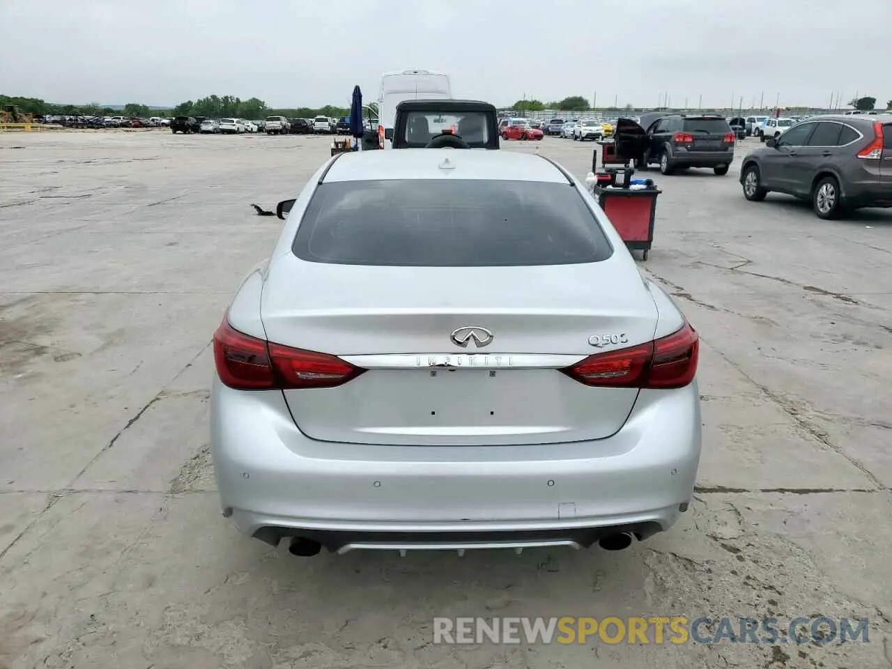6 Photograph of a damaged car JN1EV7AP4KM511060 INFINITI Q50 2019