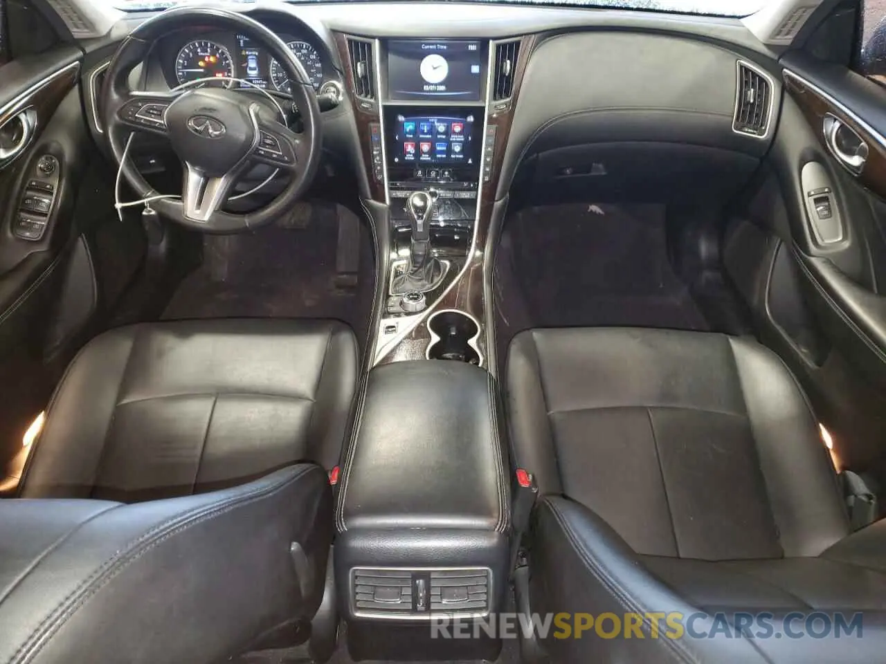 8 Photograph of a damaged car JN1EV7AP4KM519630 INFINITI Q50 2019