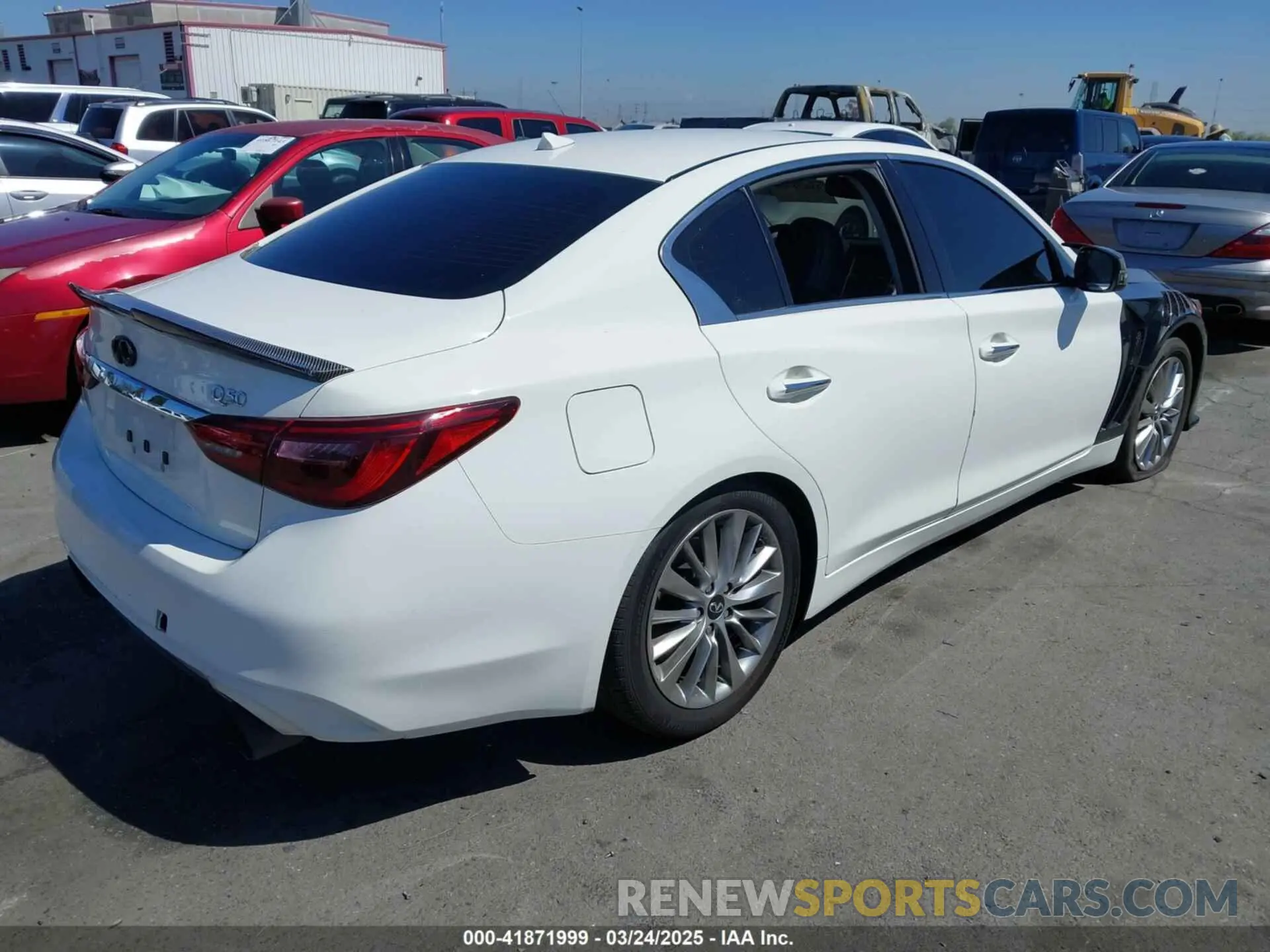 4 Photograph of a damaged car JN1EV7AP4KM540378 INFINITI Q50 2019