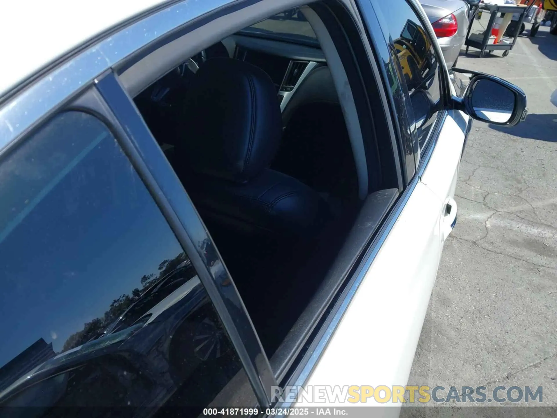 6 Photograph of a damaged car JN1EV7AP4KM540378 INFINITI Q50 2019