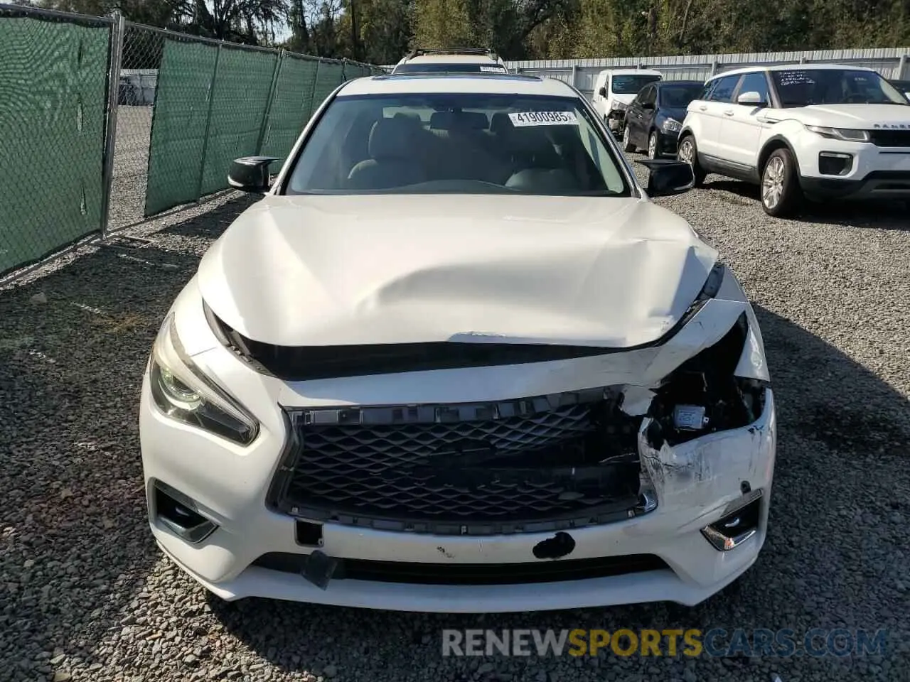 5 Photograph of a damaged car JN1EV7AP4KM541739 INFINITI Q50 2019
