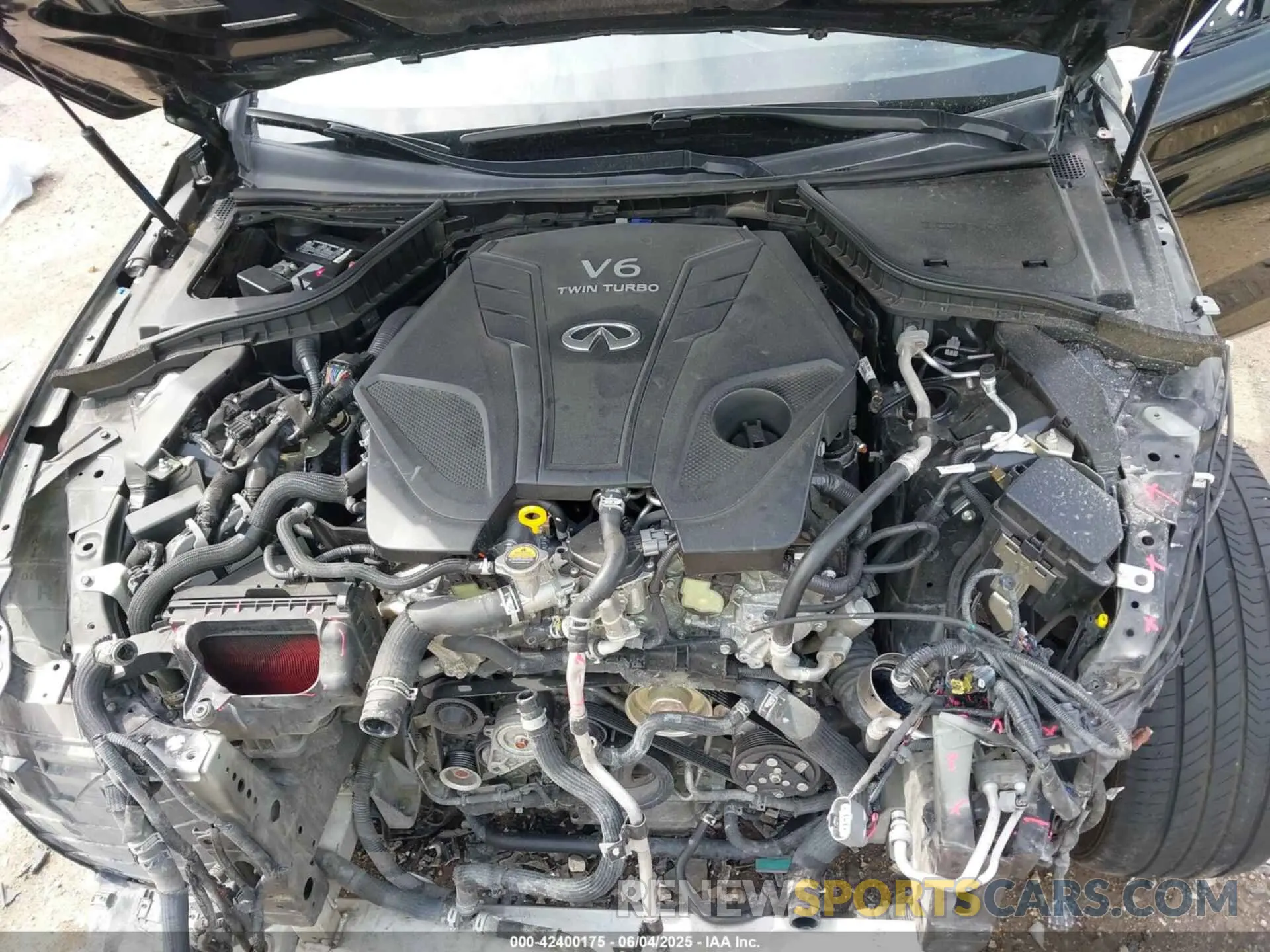 10 Photograph of a damaged car JN1EV7AP4KM542454 INFINITI Q50 2019