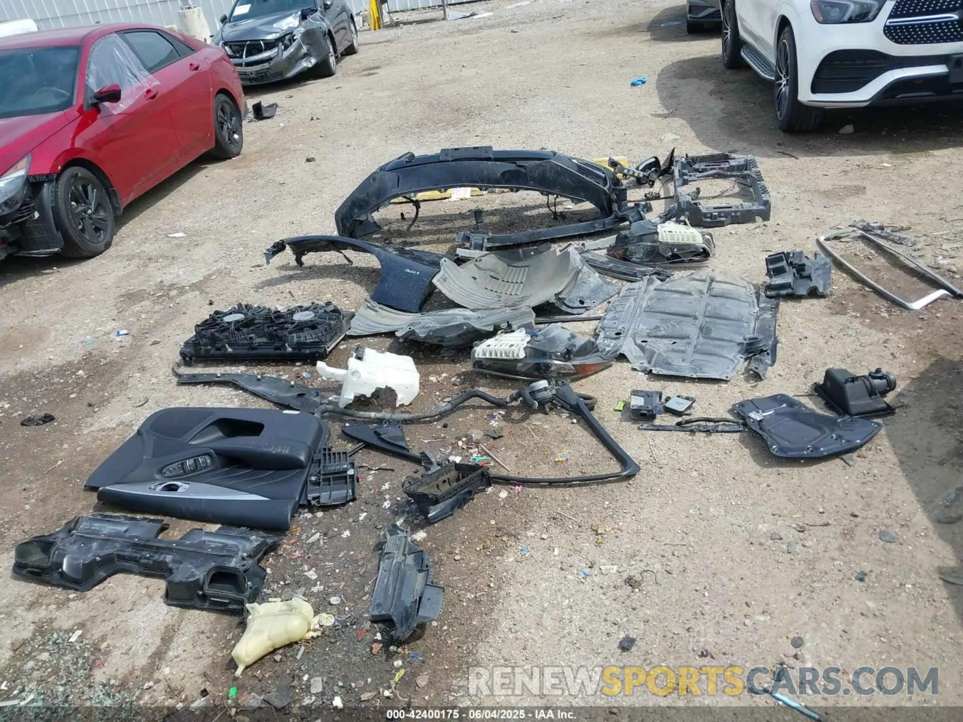 12 Photograph of a damaged car JN1EV7AP4KM542454 INFINITI Q50 2019