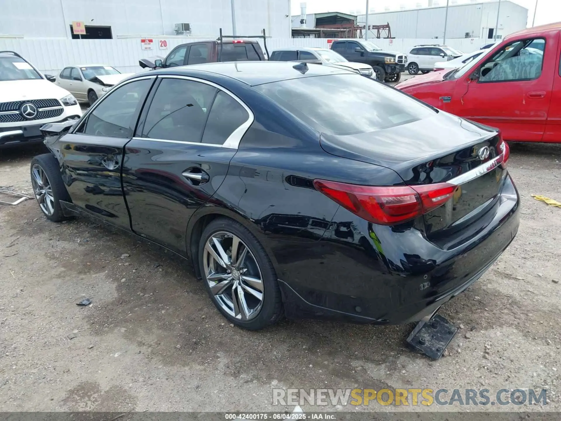 3 Photograph of a damaged car JN1EV7AP4KM542454 INFINITI Q50 2019