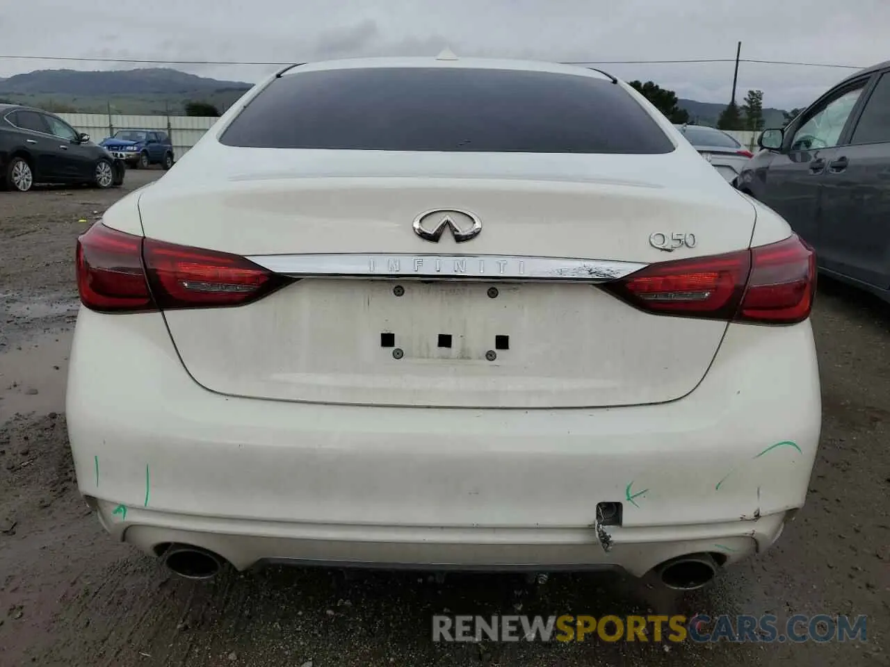 6 Photograph of a damaged car JN1EV7AP4KM543703 INFINITI Q50 2019