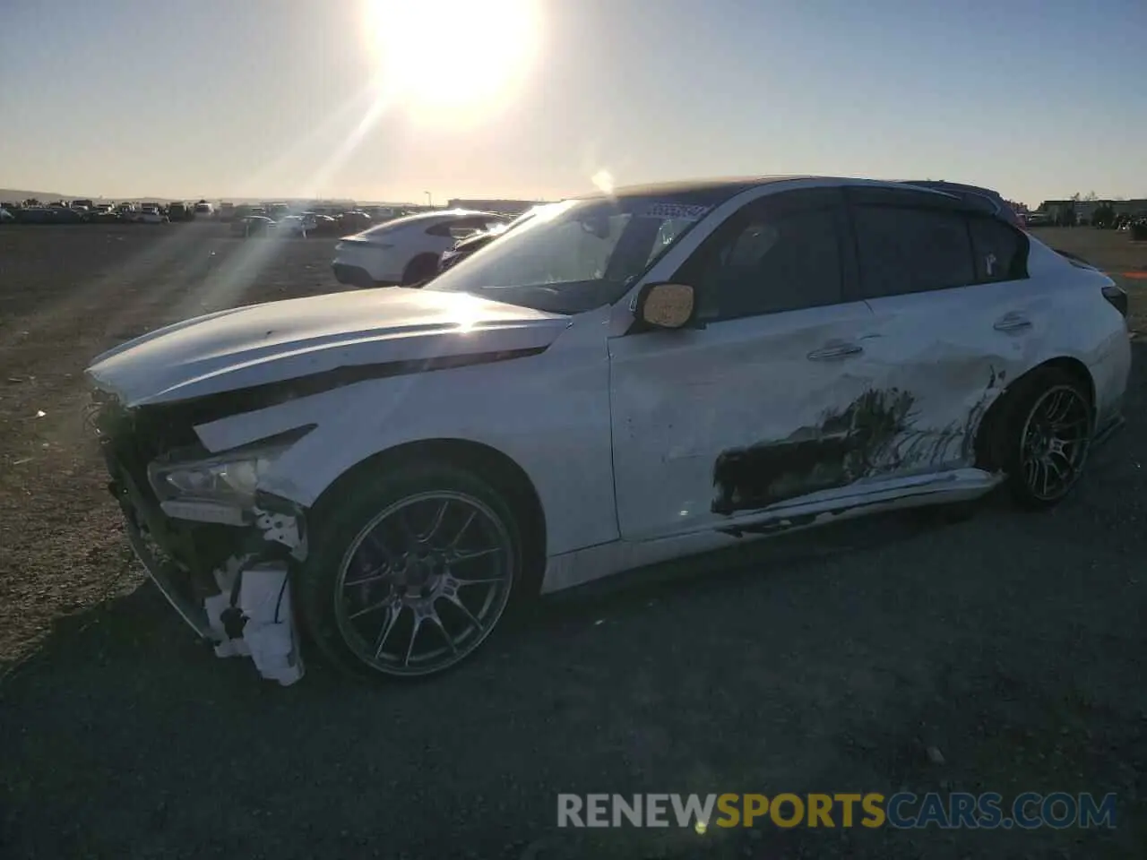 1 Photograph of a damaged car JN1EV7AP5KM543869 INFINITI Q50 2019