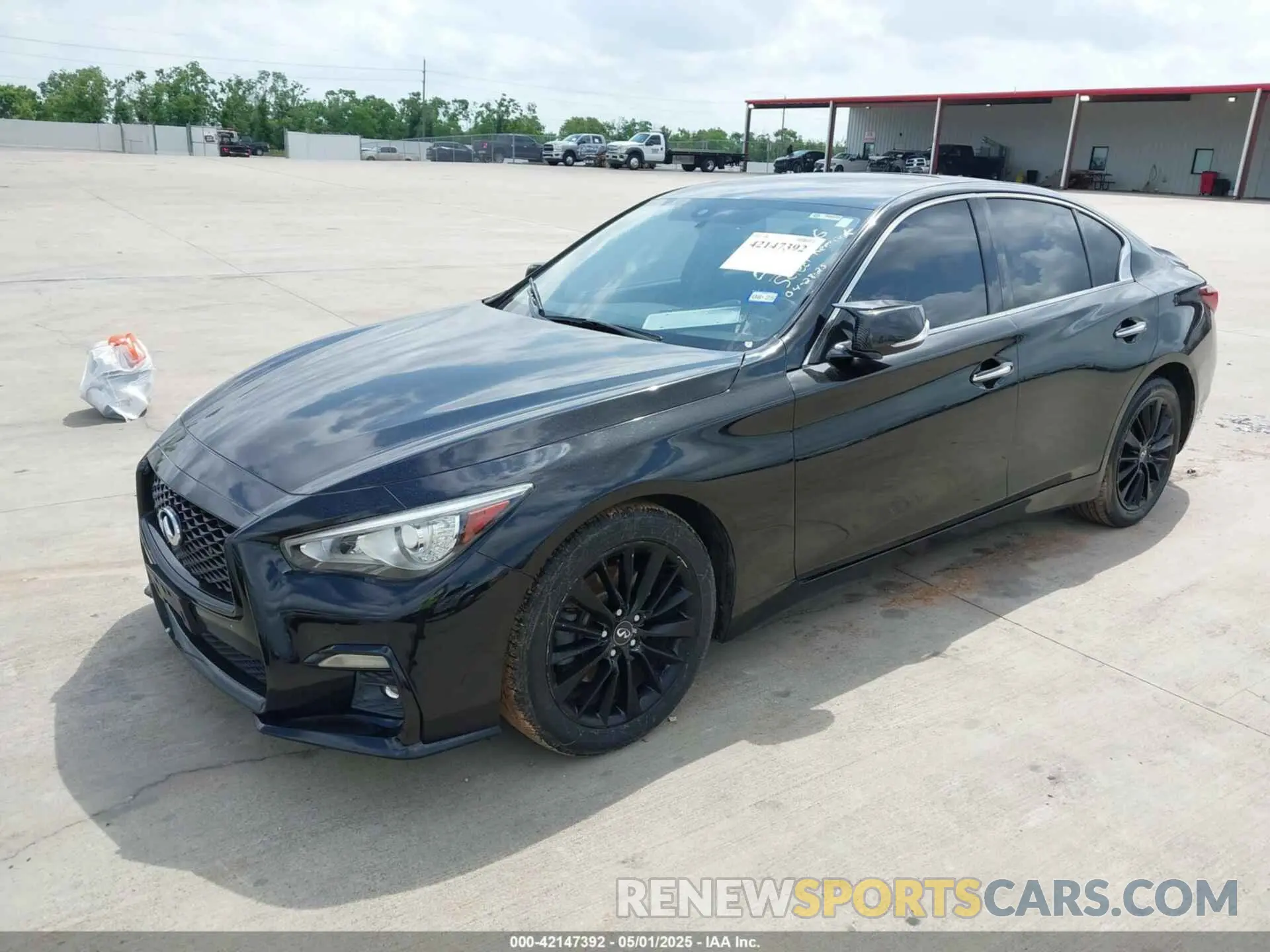 2 Photograph of a damaged car JN1EV7AP6KM513666 INFINITI Q50 2019