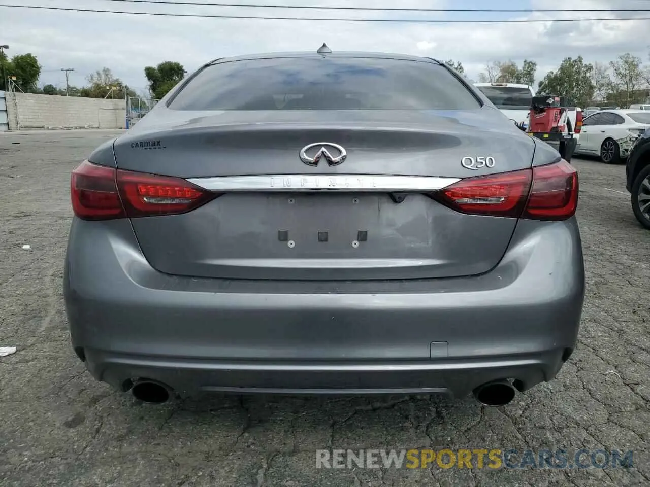 6 Photograph of a damaged car JN1EV7AP6KM513800 INFINITI Q50 2019