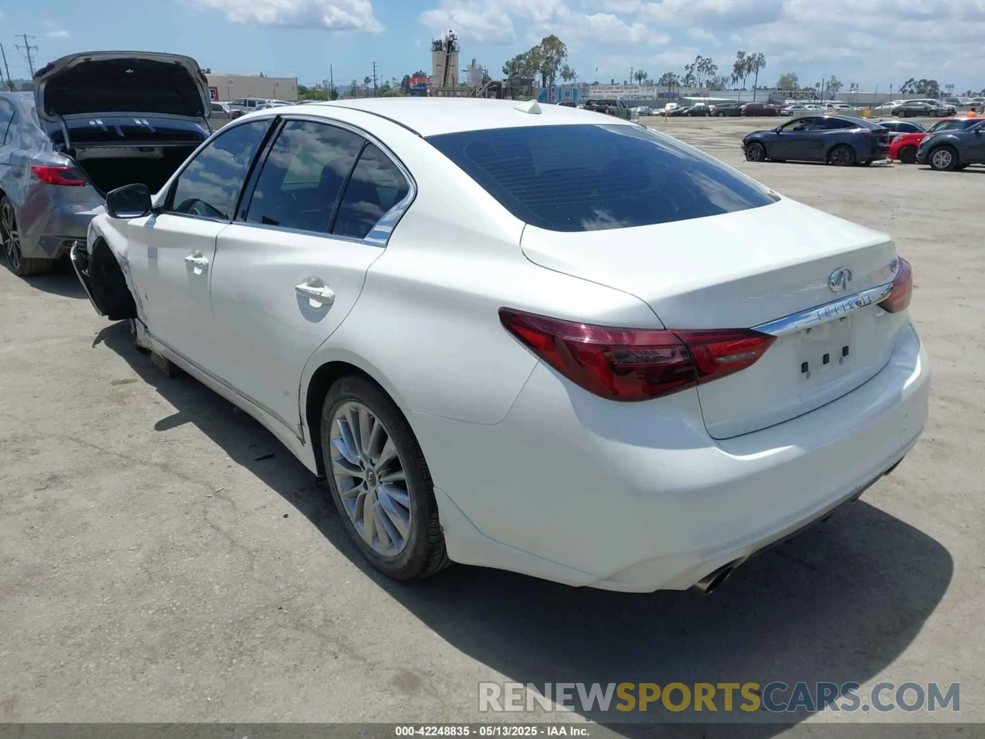 3 Photograph of a damaged car JN1EV7AP6KM514736 INFINITI Q50 2019