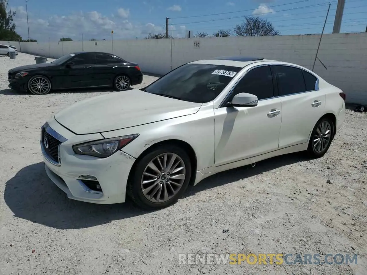 1 Photograph of a damaged car JN1EV7AP6KM514994 INFINITI Q50 2019