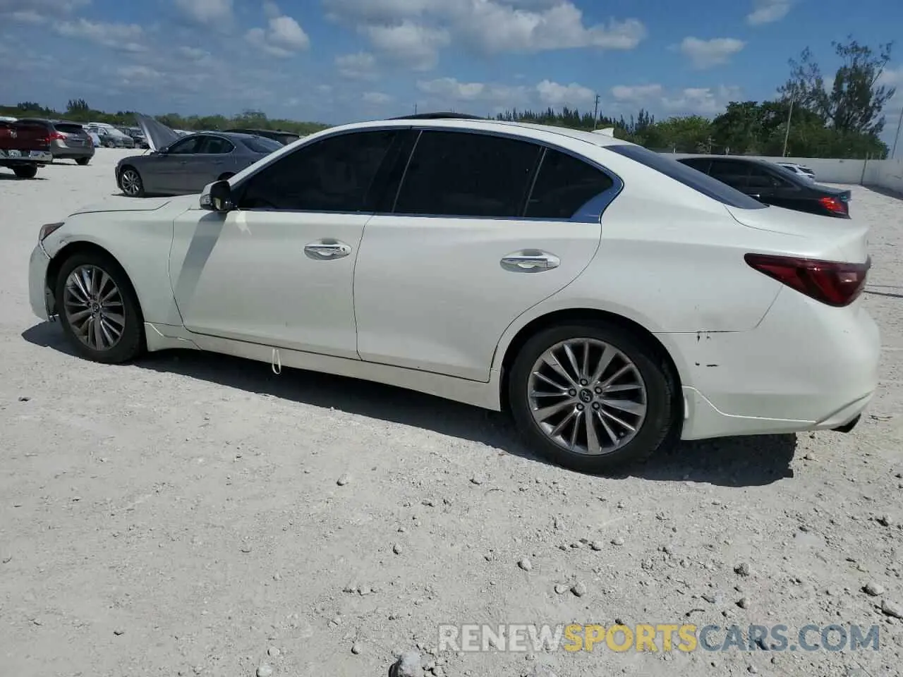 2 Photograph of a damaged car JN1EV7AP6KM514994 INFINITI Q50 2019