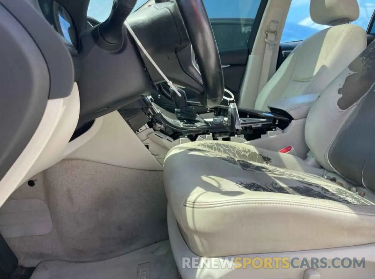 7 Photograph of a damaged car JN1EV7AP6KM514994 INFINITI Q50 2019