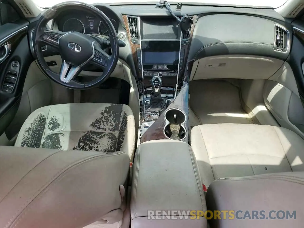 8 Photograph of a damaged car JN1EV7AP6KM514994 INFINITI Q50 2019