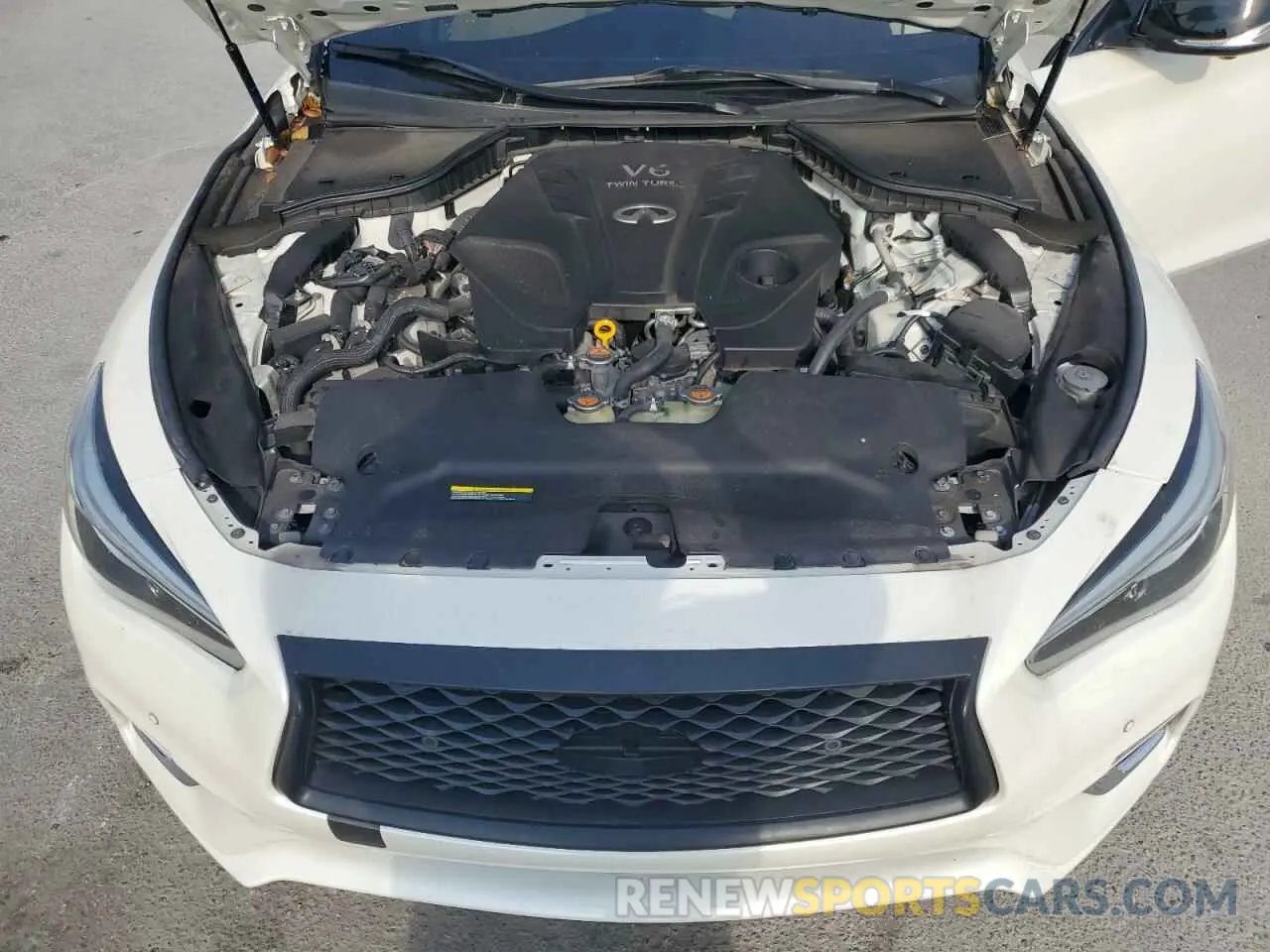 11 Photograph of a damaged car JN1EV7AP6KM515420 INFINITI Q50 2019