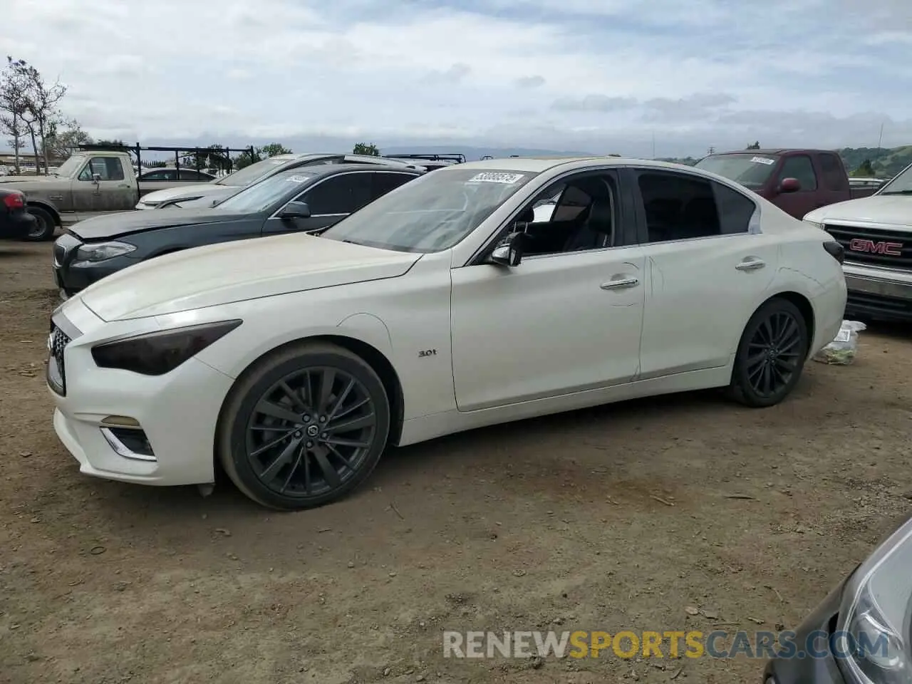 1 Photograph of a damaged car JN1EV7AP6KM516986 INFINITI Q50 2019