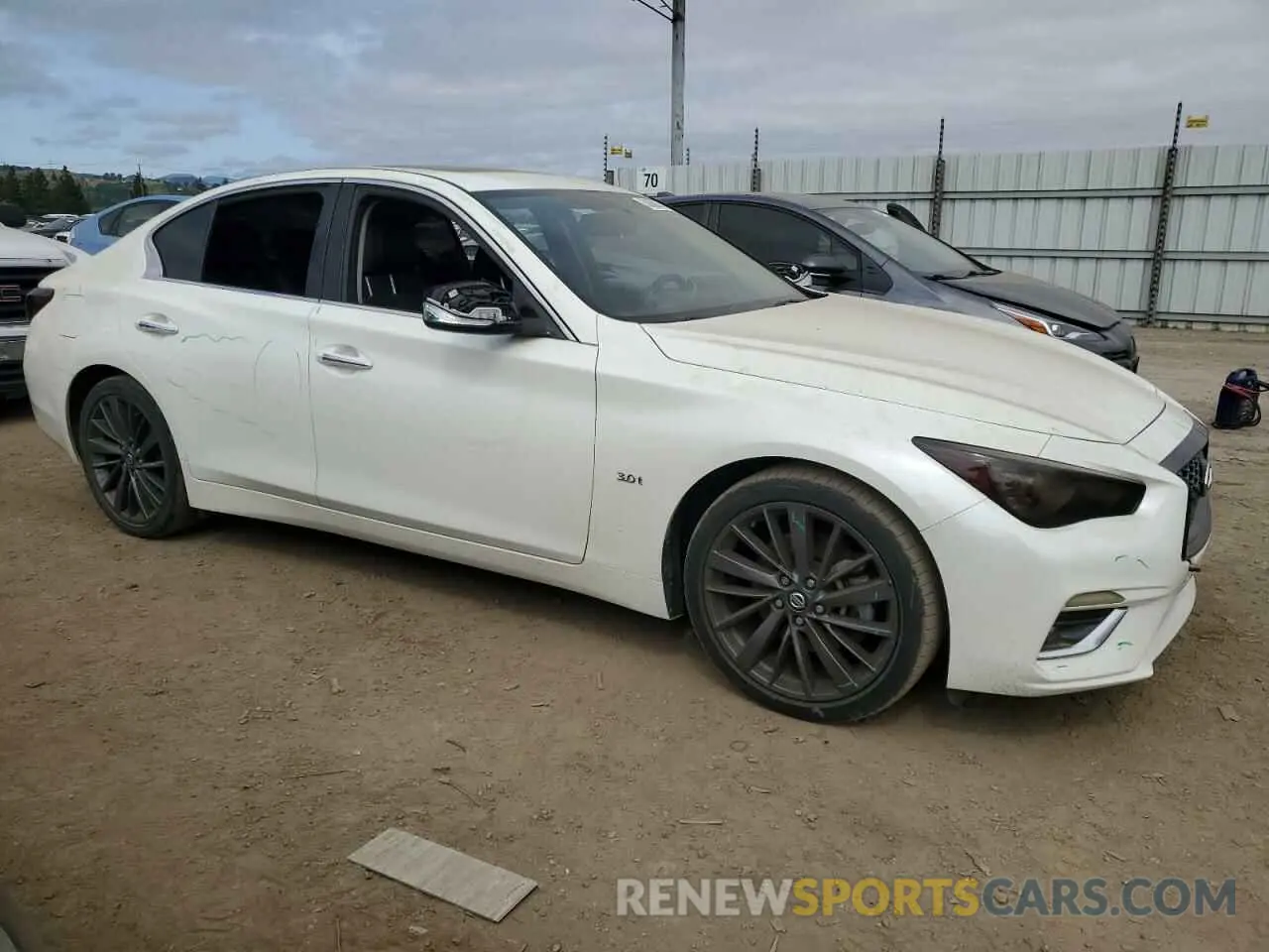 4 Photograph of a damaged car JN1EV7AP6KM516986 INFINITI Q50 2019
