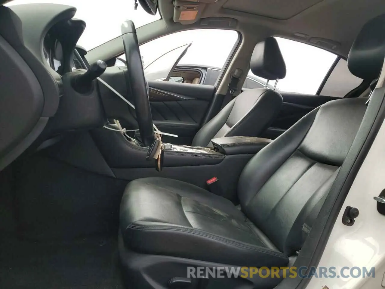 7 Photograph of a damaged car JN1EV7AP6KM516986 INFINITI Q50 2019