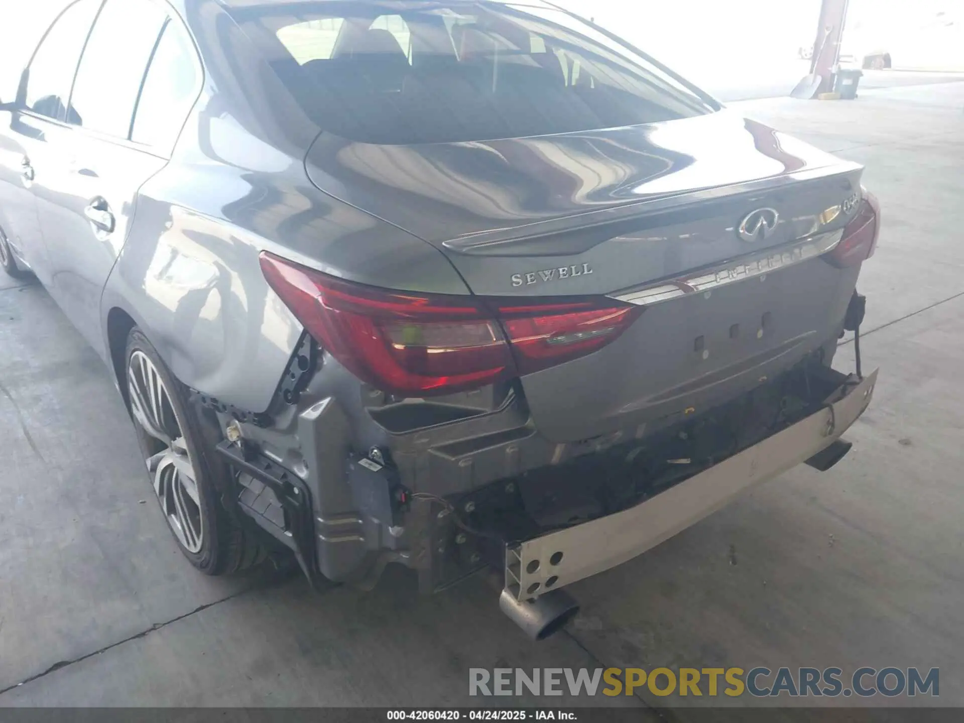 6 Photograph of a damaged car JN1EV7AP6KM541659 INFINITI Q50 2019