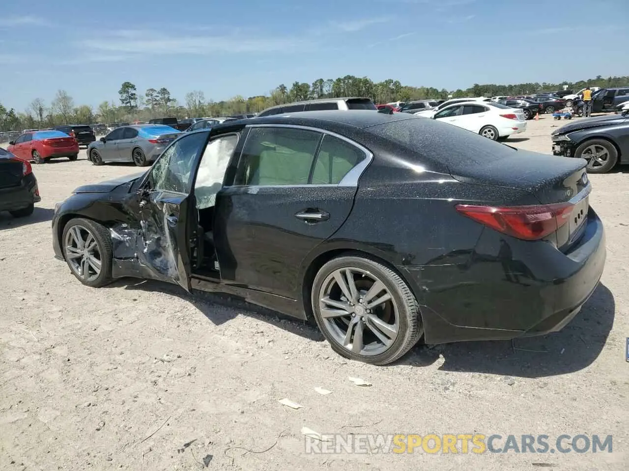 2 Photograph of a damaged car JN1EV7AP6KM542486 INFINITI Q50 2019